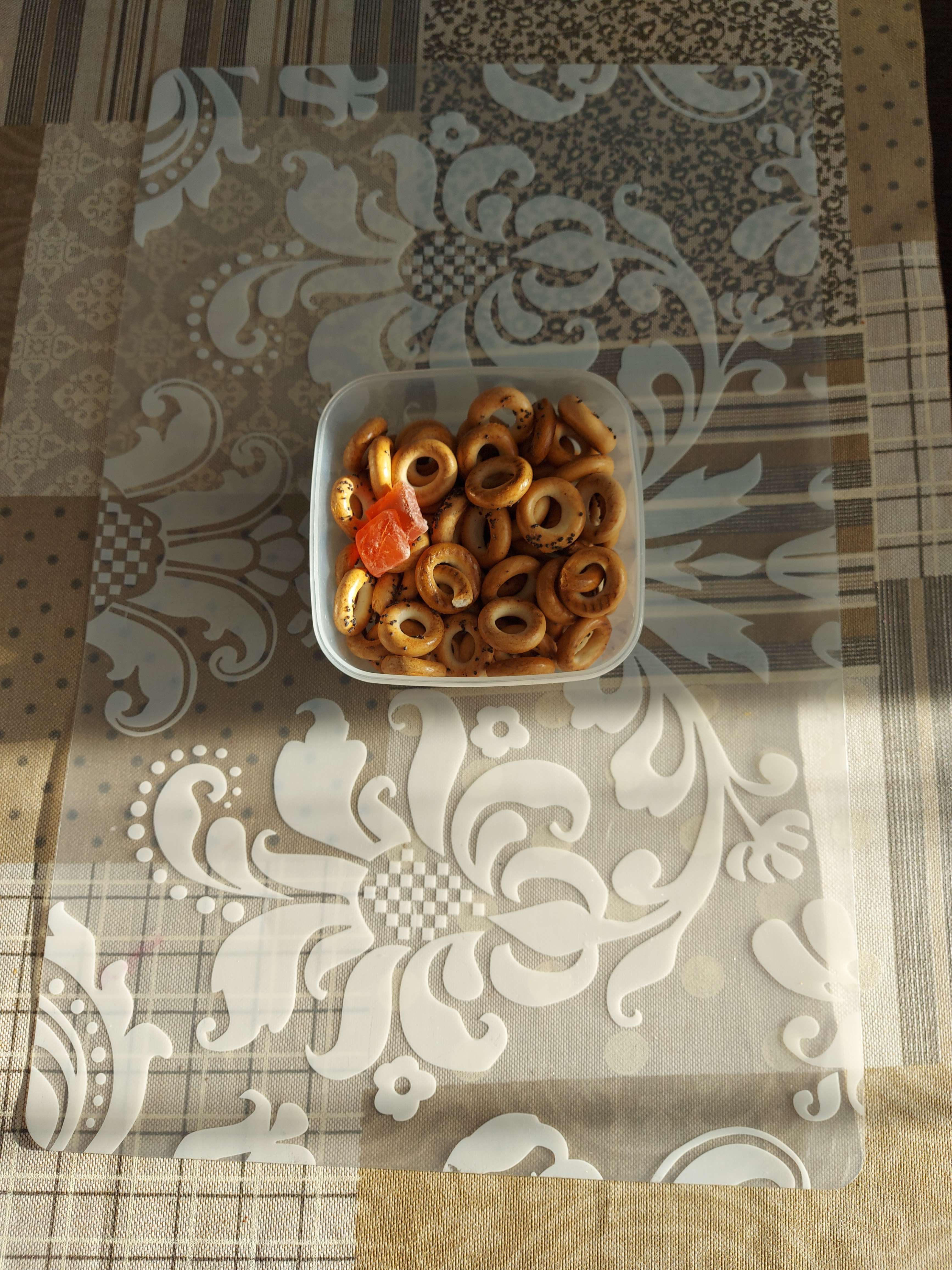 Фотография покупателя товара Салфетка сервировочная на стол Доляна «Абстракция», 43×28 см, цвет белый - Фото 1