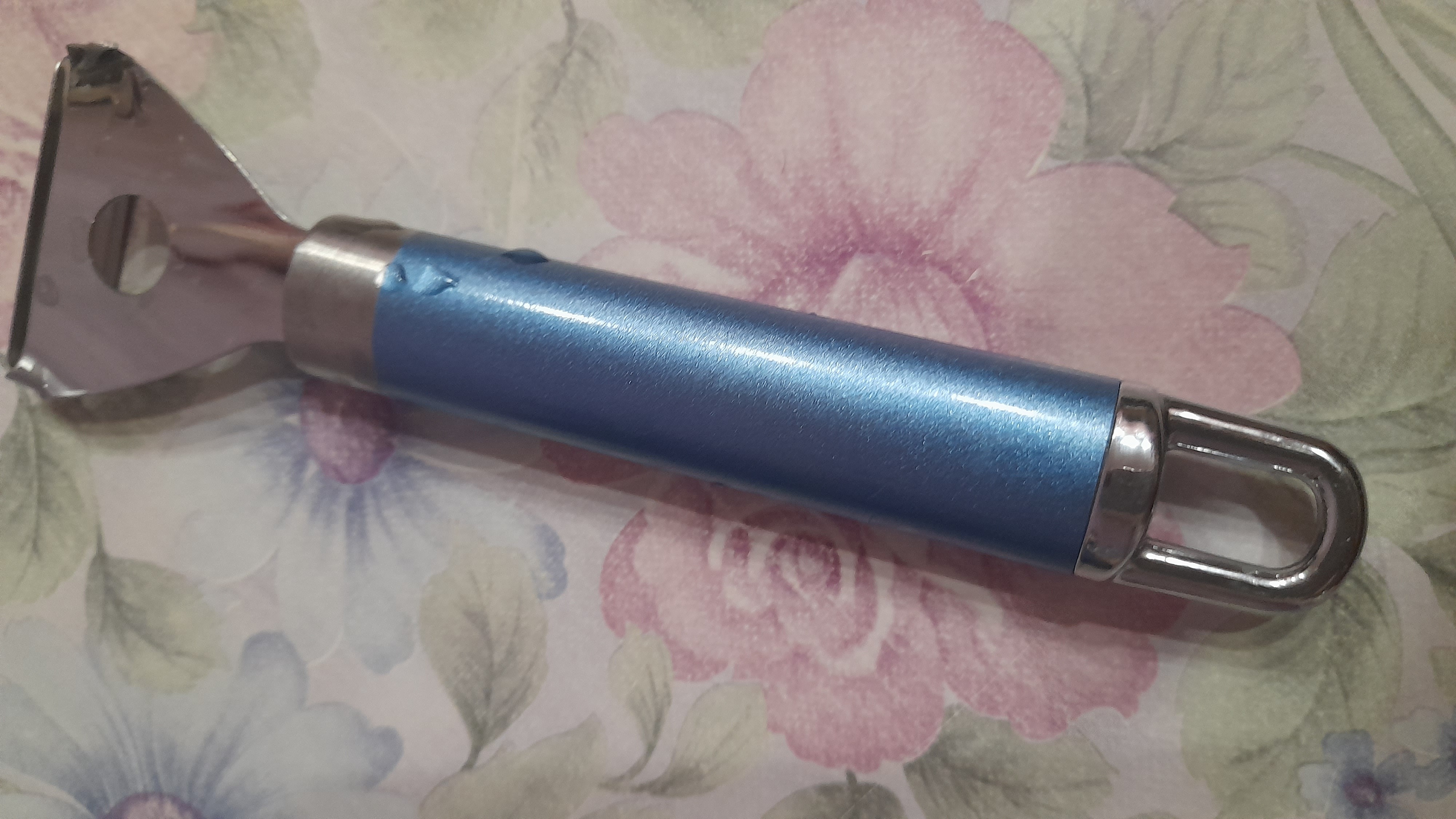 Фотография покупателя товара Овощечистка Доляна Lagoona, 19 см, нержавеющая сталь, голубая - Фото 1