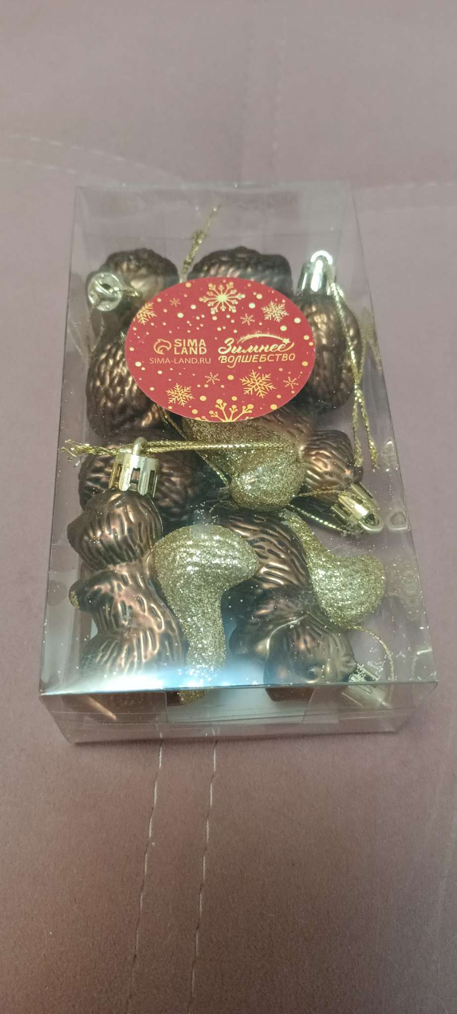 Фотография покупателя товара Ёлочные игрушки 8 шт. «Зимнее волшебство. Белочки и орешки» пластик, коричневый - Фото 5