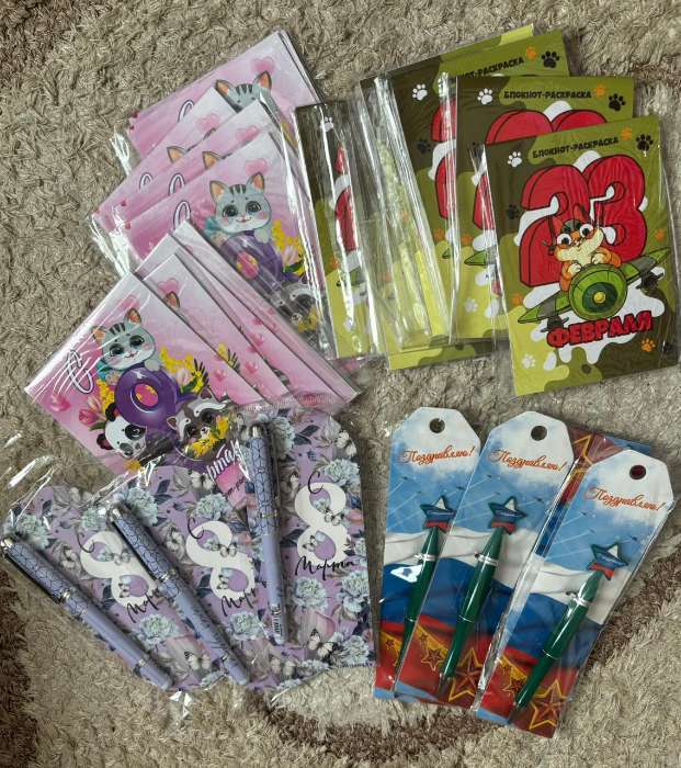 Фотография покупателя товара Ручка шариковая синяя паста, пластиковая со звездой «23 февраля» - Фото 1