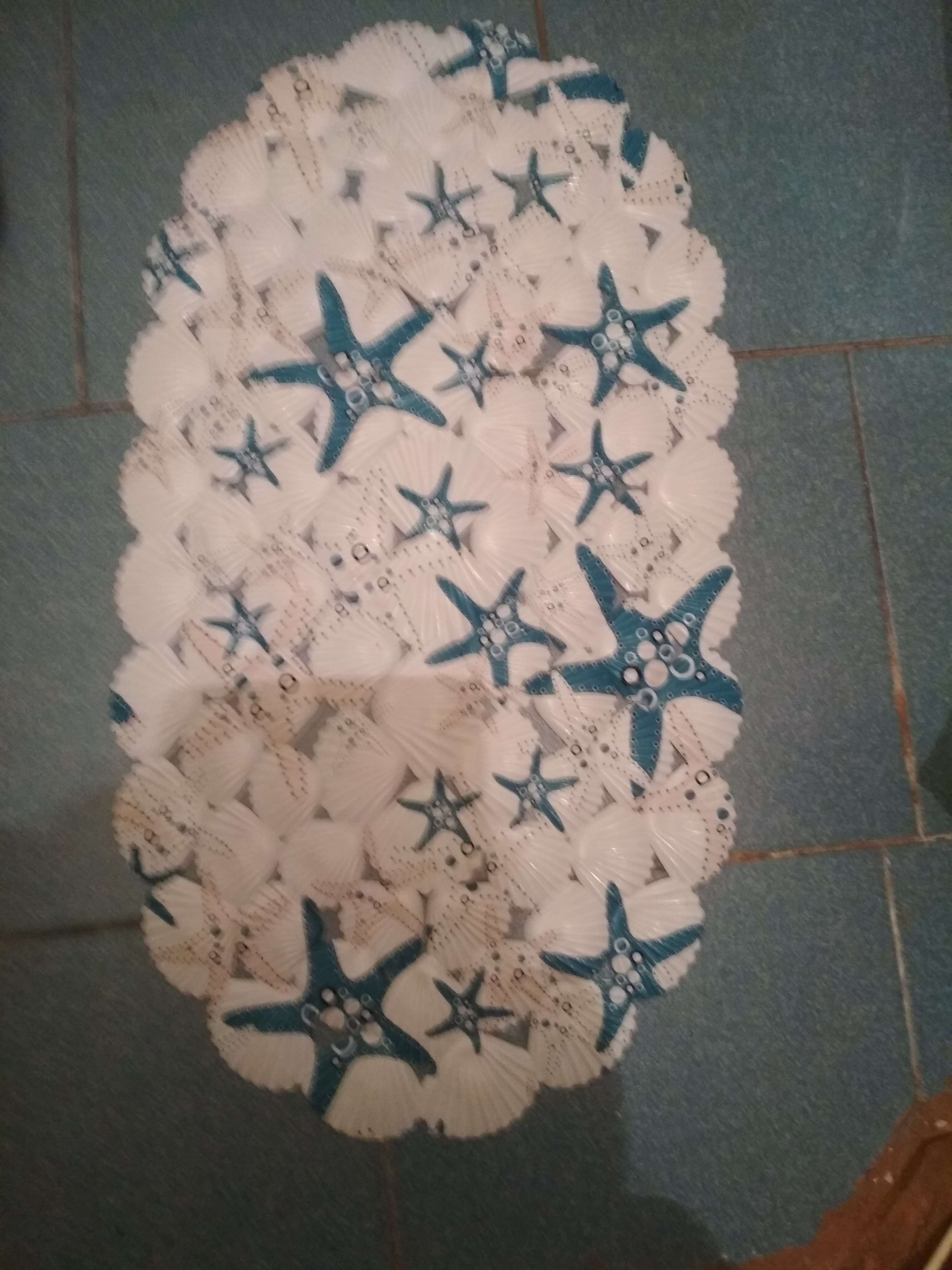Фотография покупателя товара Коврик противоскользящий СПА в ванну на присосках Доляна «Морские звёзды», 68×38 см, цвет белый - Фото 1