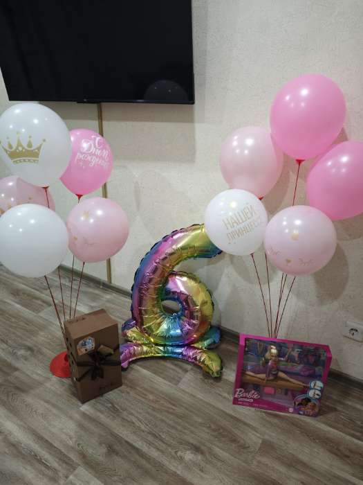 Фотография покупателя товара Воздушные шары латексные 12" «Нашей принцессе», 5 шт. - Фото 2