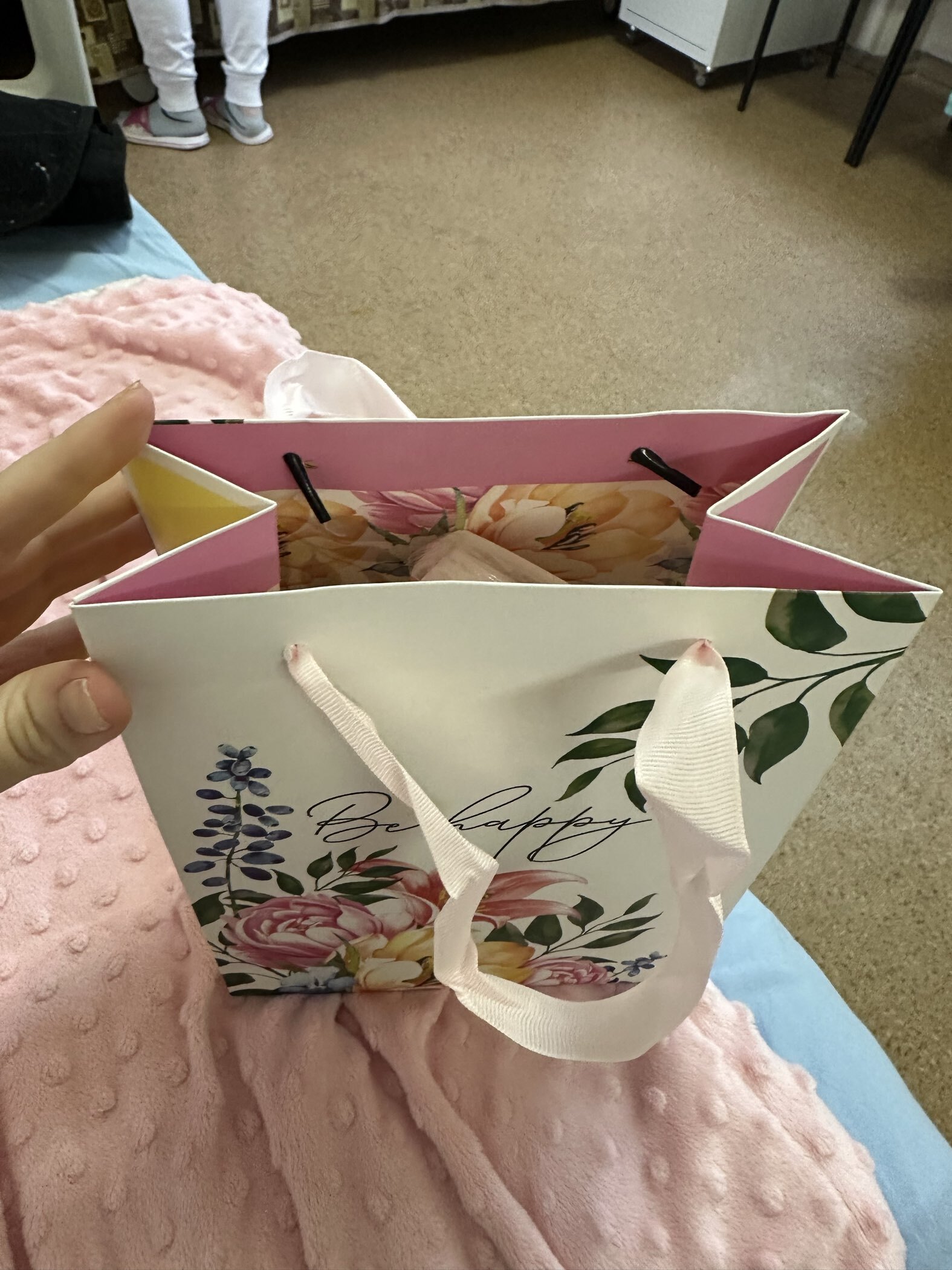 Фотография покупателя товара Пакет ламинированный двухсторонний «Для тебя», MS 18×23×10 см - Фото 5