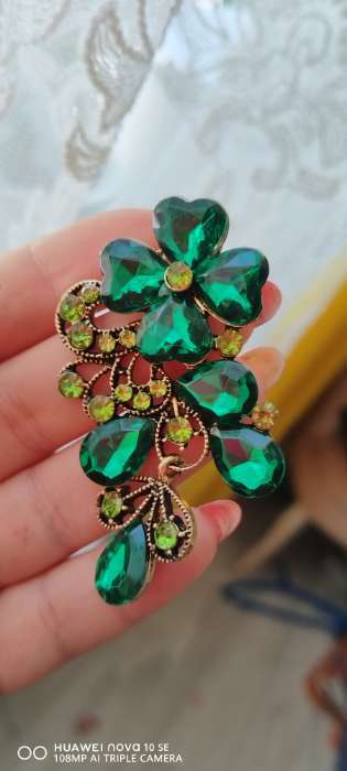 Фотография покупателя товара Брошь «Цветочная лоза», цвет изумрудный в чернёном золоте - Фото 3