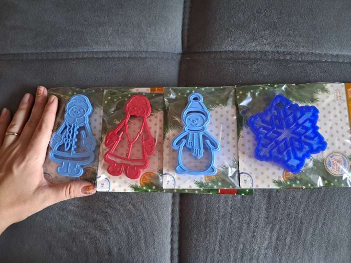 Фотография покупателя товара Форма для печенья новогодняя «Снегурочка», вырубка, штамп, 10×5.9×1.4 см, пластик, голубая - Фото 1