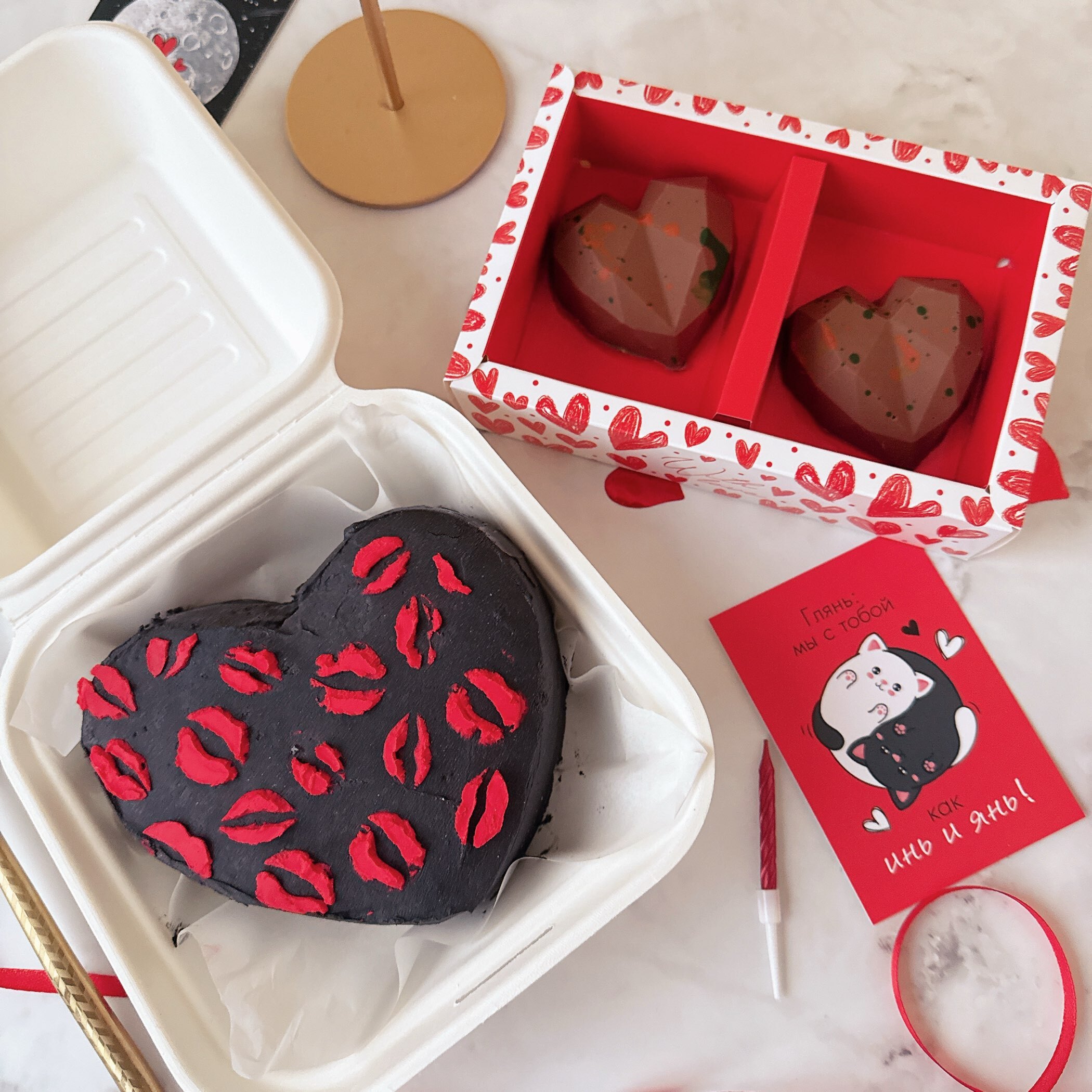 Фотография покупателя товара Коробка складная с пластиковой крышкой «С любовью», 16.5 х 11 х 4 см - Фото 3