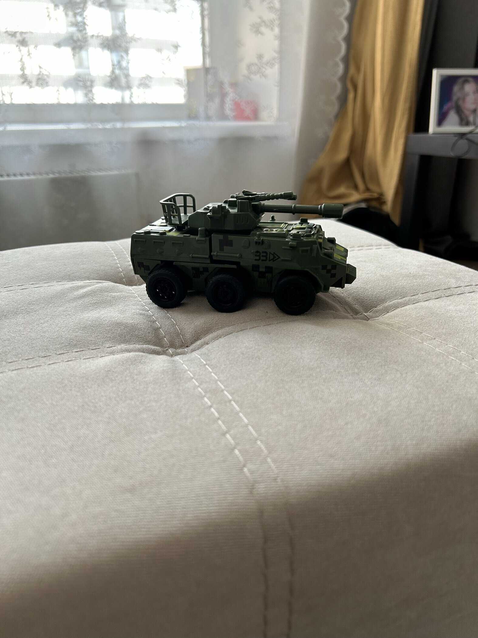 Фотография покупателя товара Робот «Вертолёт», инерционный, трансформируется при столкновении - Фото 2