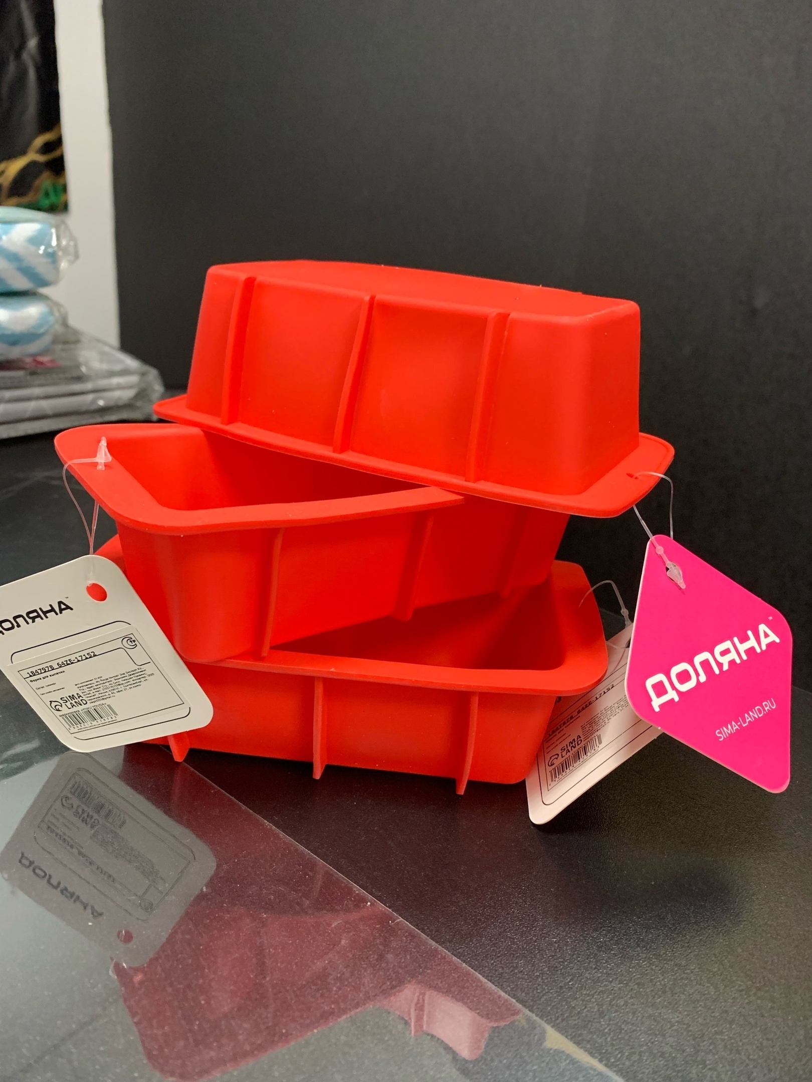 Фотография покупателя товара Форма для выпечки Доляна «Хлеб», силикон, 16.7×8.5×4.8 см, внутр.размер 14.7×6.5 см, красная - Фото 12