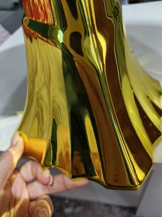 Фотография покупателя товара Башня пивная Gold, колба с подсветкой, 3 л, пластик, золотистая - Фото 6