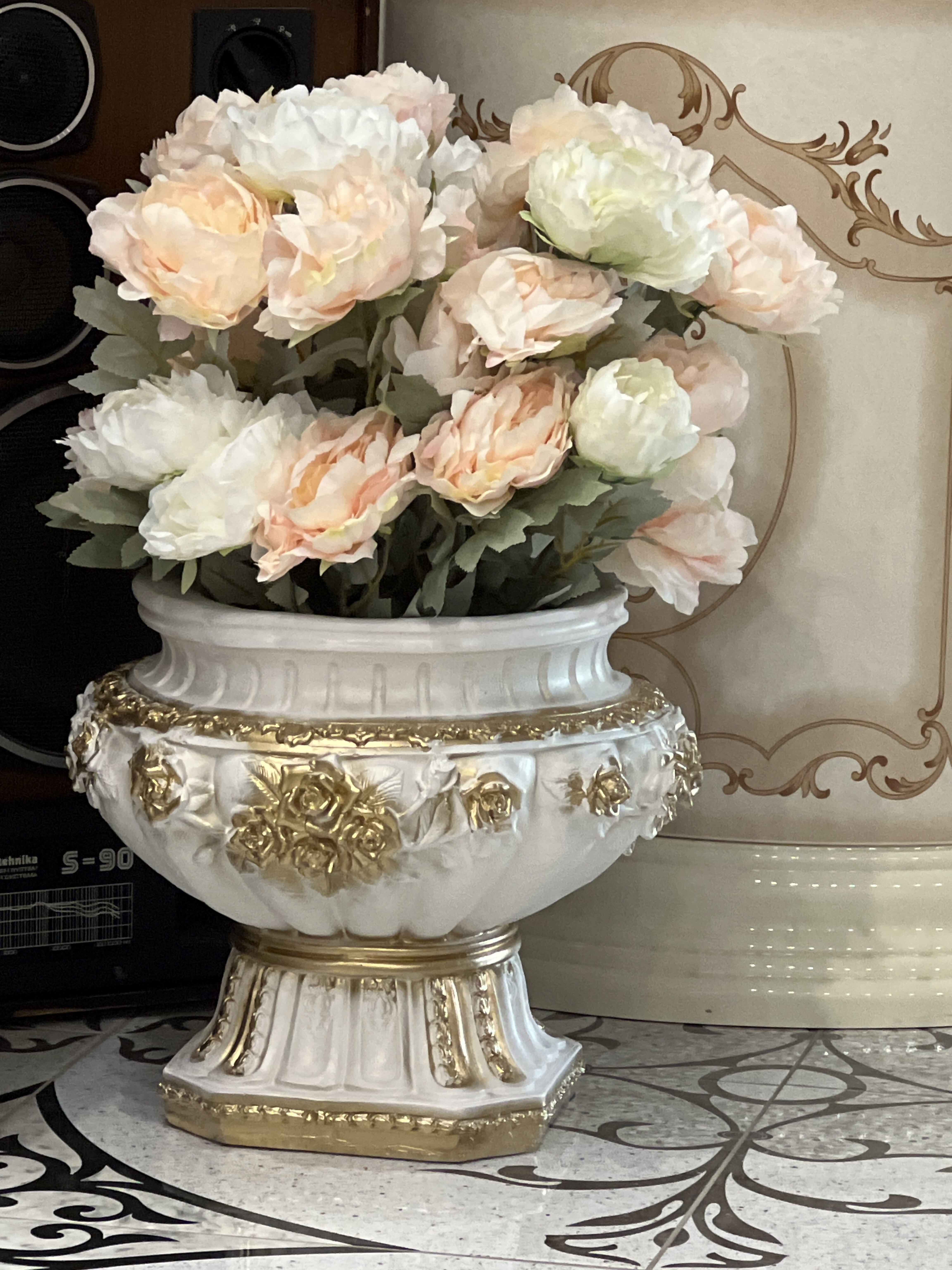 Фотография покупателя товара Цветы искусственные «Пион Лунная река», 12×85 см, белые - Фото 1