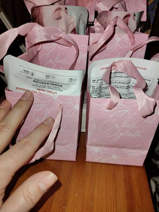 Фотография покупателя товара Пакет подарочный ламинированный, упаковка, «Самой лучшей», 9 х 12 х 6.5 см