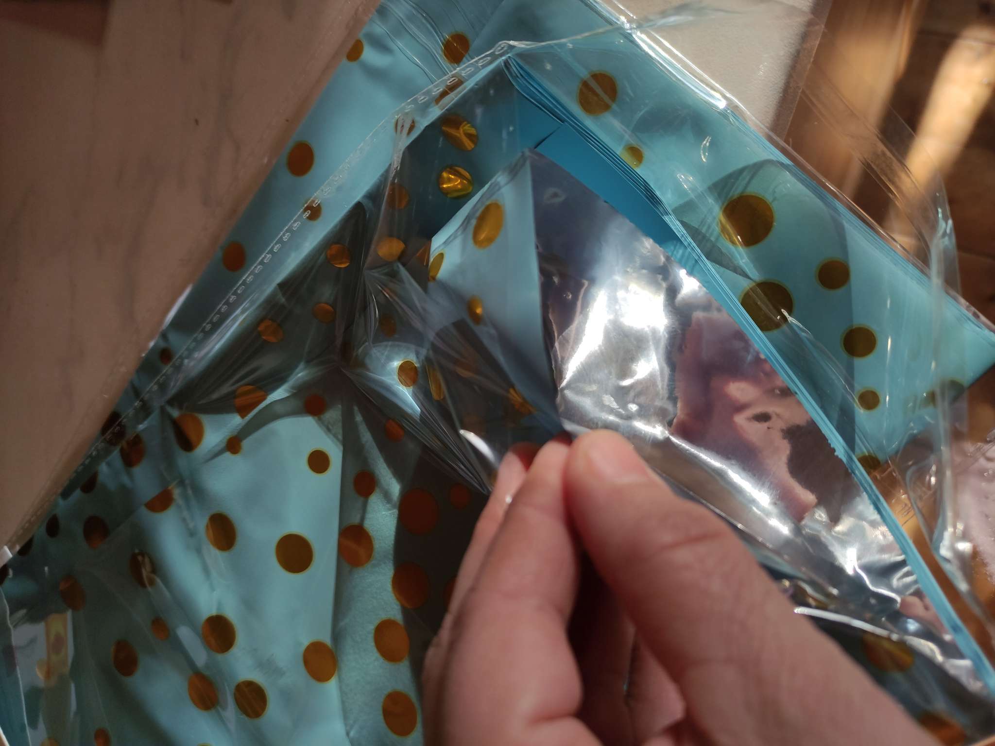 Фотография покупателя товара Скатерть «Конфетти» 137×183 см, цвет белый - Фото 2