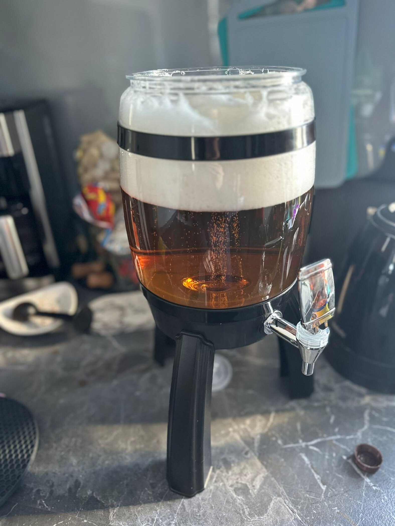 Фотография покупателя товара Пивной бочонок «Банный», колба 3 л, ёмкость для льда, подсветка, пластик, чёрный - Фото 1