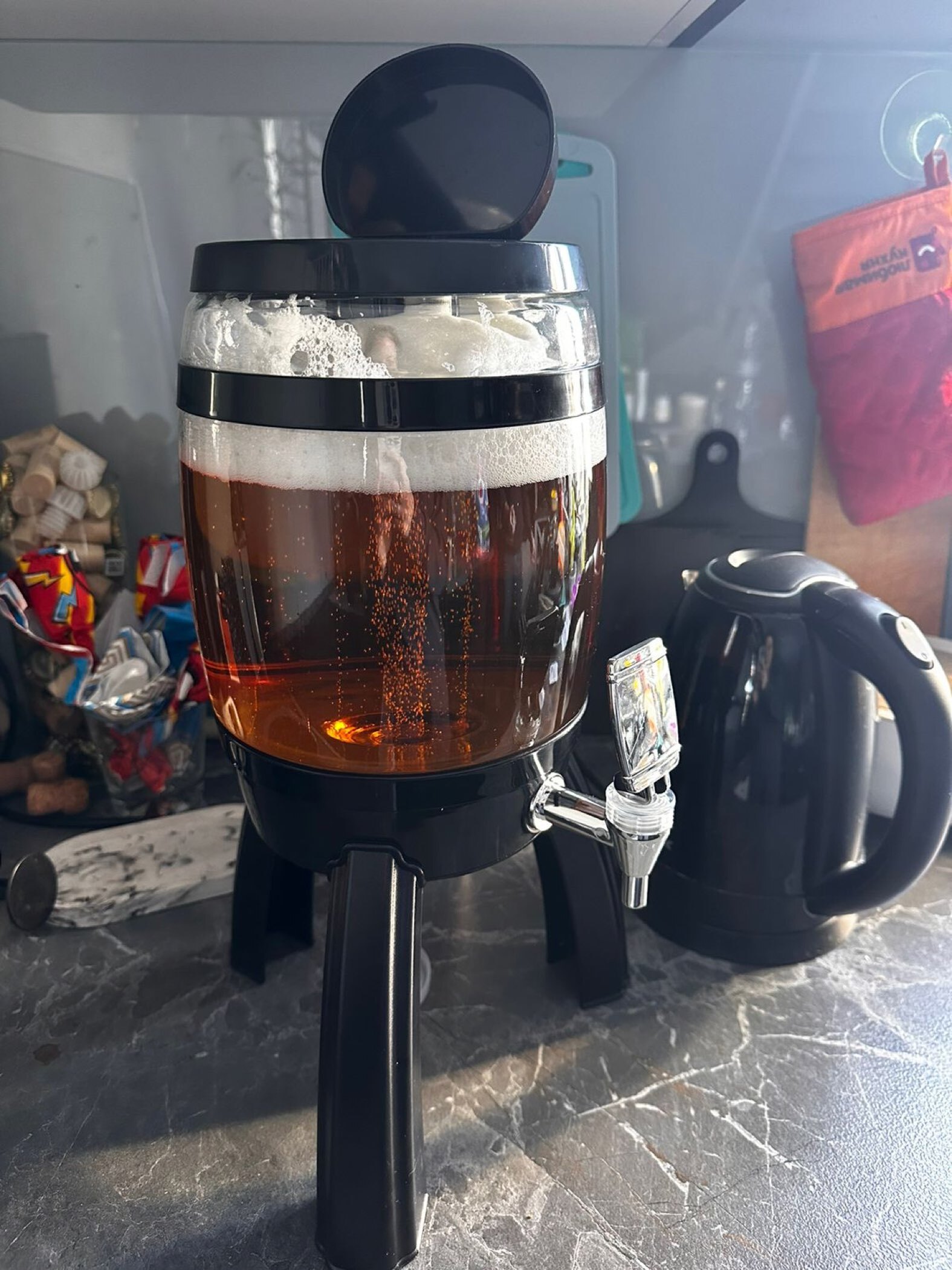 Фотография покупателя товара Пивной бочонок «Банный», колба 3 л, ёмкость для льда, подсветка, пластик, чёрный - Фото 4