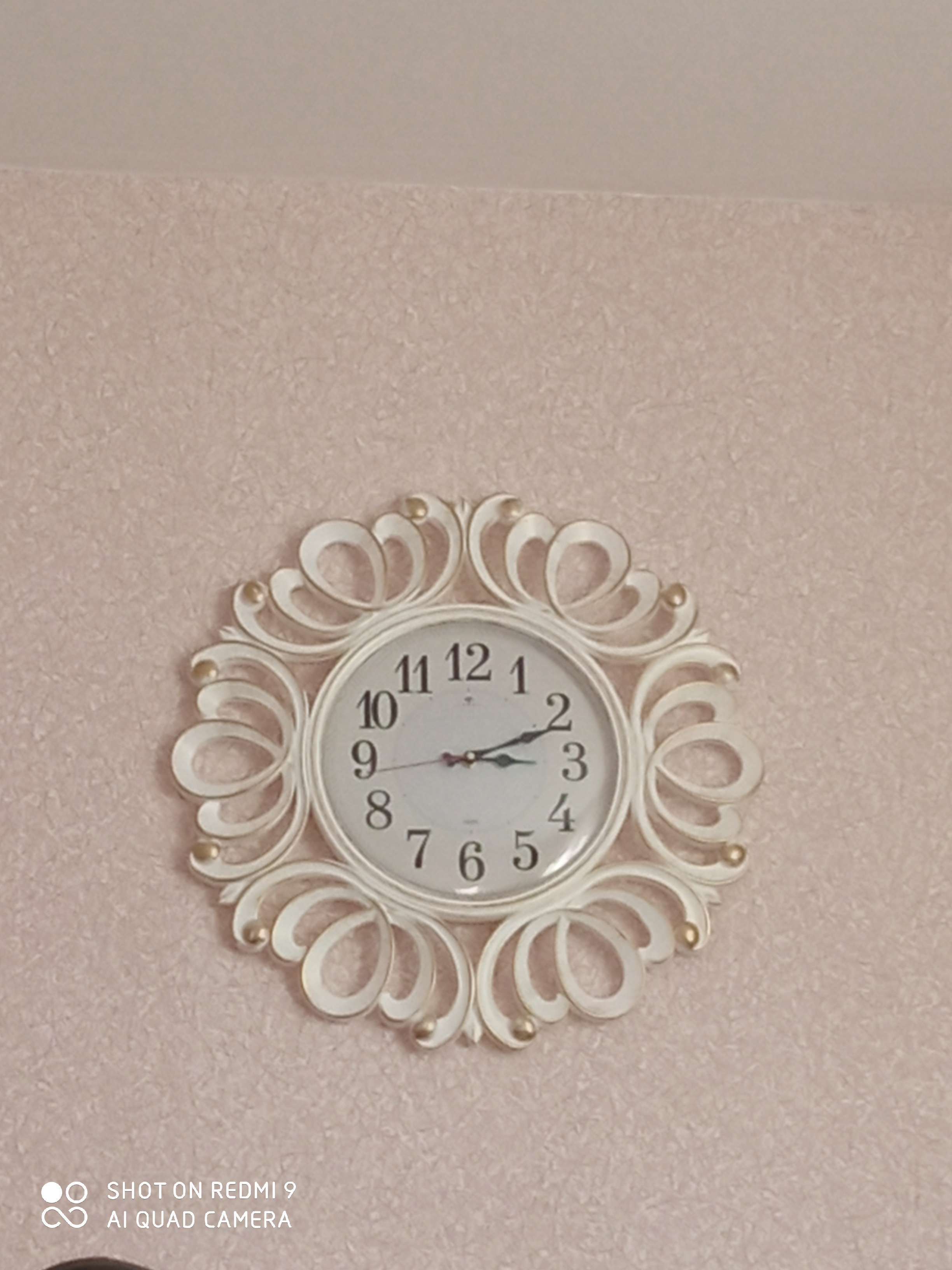 Фотография покупателя товара Часы настенные, интерьерные "Вермонт", d-45.5 см, циферблат 22 см, бесшумные - Фото 5