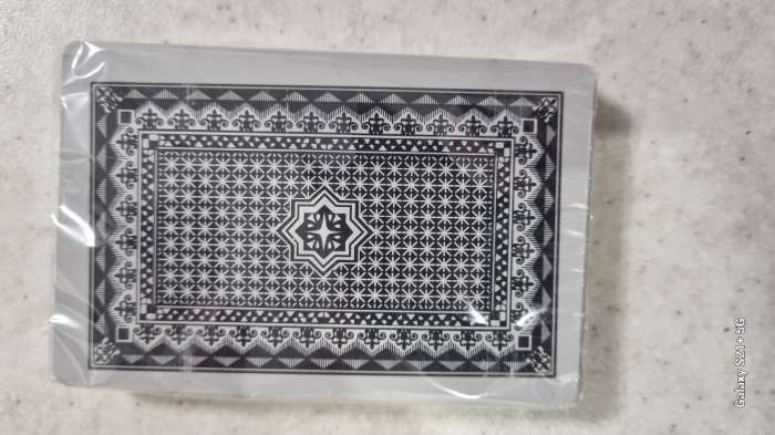 Фотография покупателя товара Карты игральные пластиковые «Royal», колода 54 шт., 8.8×5.7 см - Фото 10