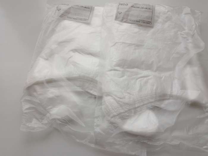 Фотография покупателя товара Перчатки одноразовые, универсальный размер, 100 шт., 0.7 микр, прозрачные - Фото 5