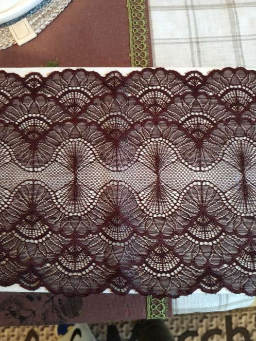 Фотография покупателя товара Кружевная эластичная ткань «Волны», 180 мм, 2.7±0.5 м, розово-бежевая - Фото 1