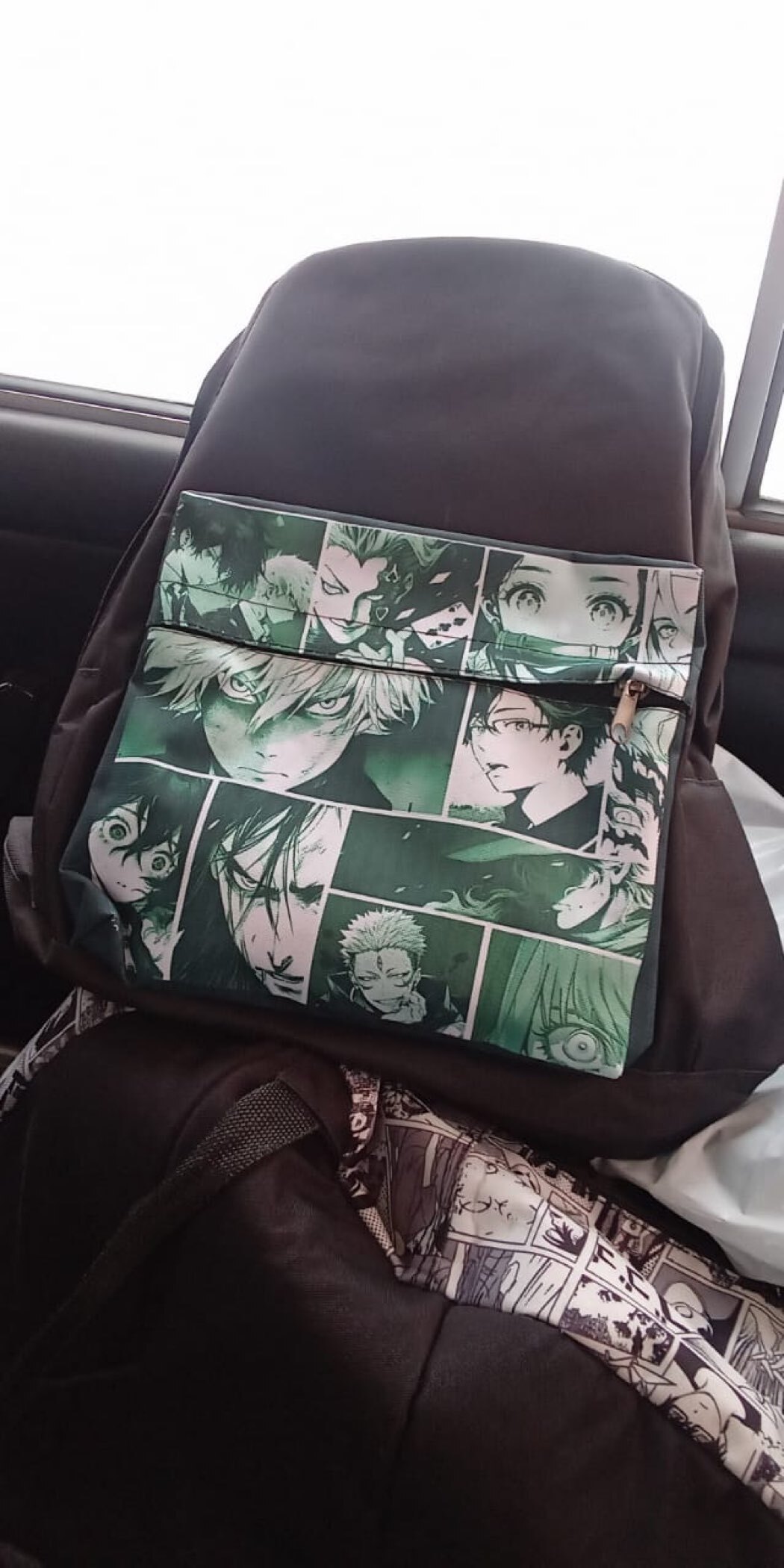 Фотография покупателя товара Рюкзак школьный молодёжный «Аниме», 33×13×37, отдел на молнии, карман, чёрный - Фото 1