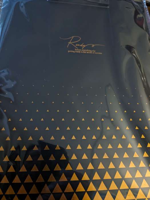 Фотография покупателя товара Планшет с прижимом формат А4 пластик 1600 мкр, Черная с металлизированной отделкой МИКС - Фото 1