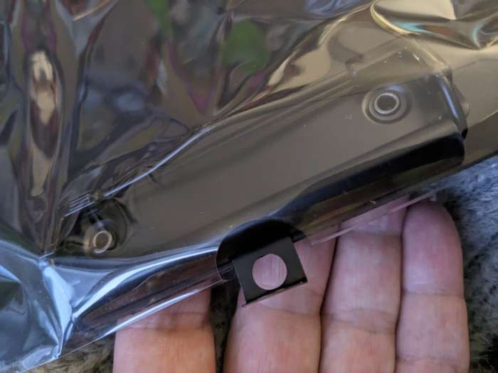 Фотография покупателя товара Планшет с прижимом формат А4 пластик 1600 мкр, Черная с металлизированной отделкой МИКС - Фото 2