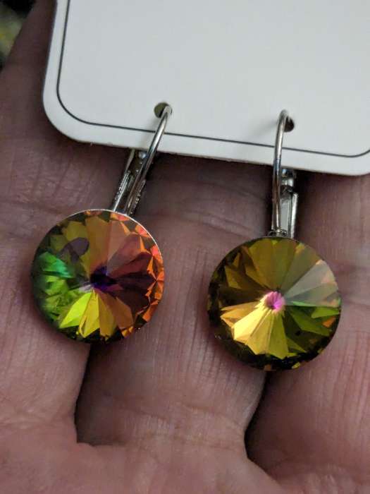 Фотография покупателя товара Серьги со стразами «Яркая классика», синие в серебре, d=1.4 см - Фото 1