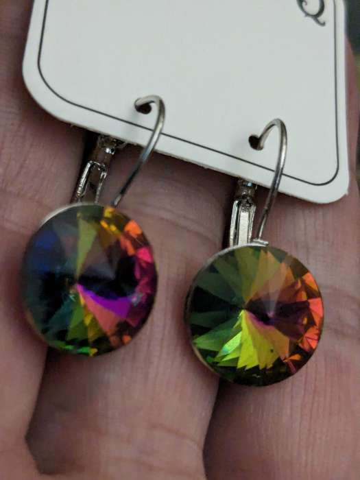 Фотография покупателя товара Серьги со стразами «Яркая классика», синие в серебре, d=1.4 см - Фото 2