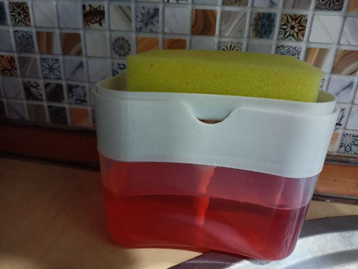 Фотография покупателя товара Дозатор для моющего средства с подставкой для губки Доляна, губка в комплекте, 385 мл, цвет белый - Фото 22