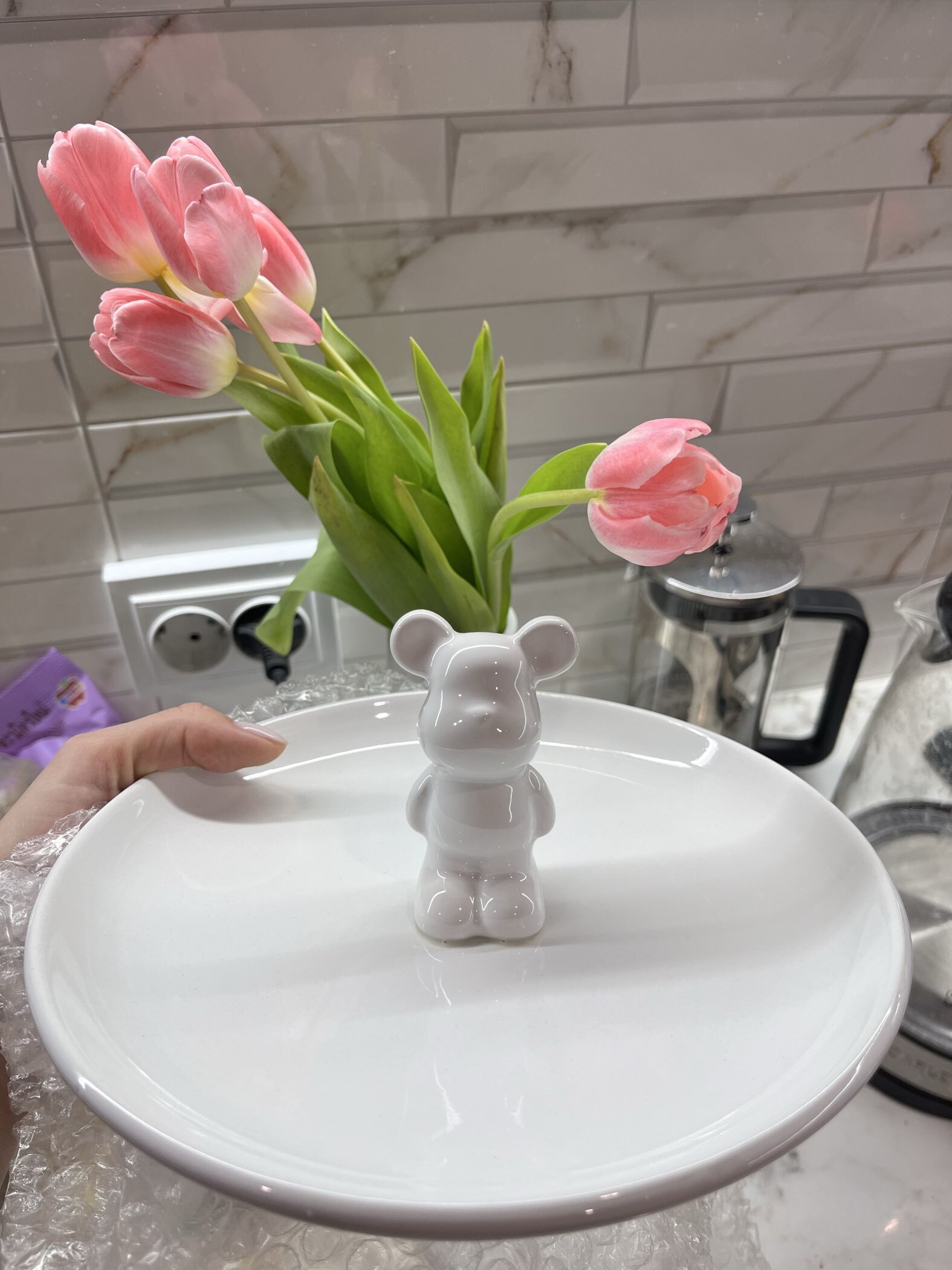 Фотография покупателя товара Тарелка Доляна «Мишка Отто», 20.5×9 см, белое - Фото 3