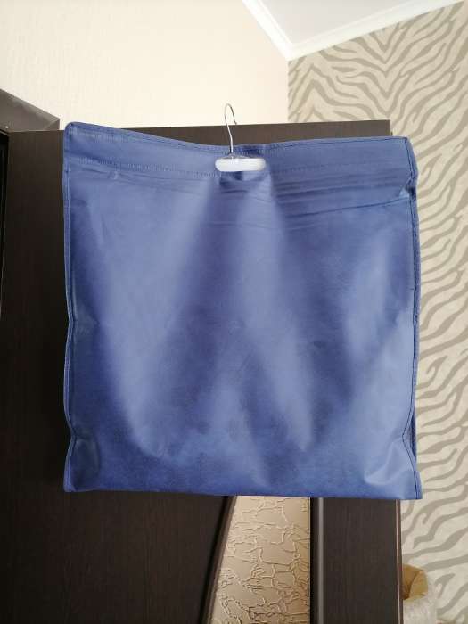 Фотография покупателя товара Чехол для одежды, кофр с вешалкой, плотный 50×100×5 см, с прорубной ручкой, синий - Фото 1