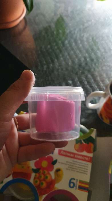 Фотография покупателя товара Тесто для лепки «Пластишка № 1», 6 цветов по 80 г - Фото 4