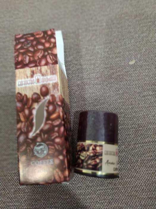 Фотография покупателя товара Свеча ароматическая "Утренний кофе ", 4×6 см, в коробке - Фото 3