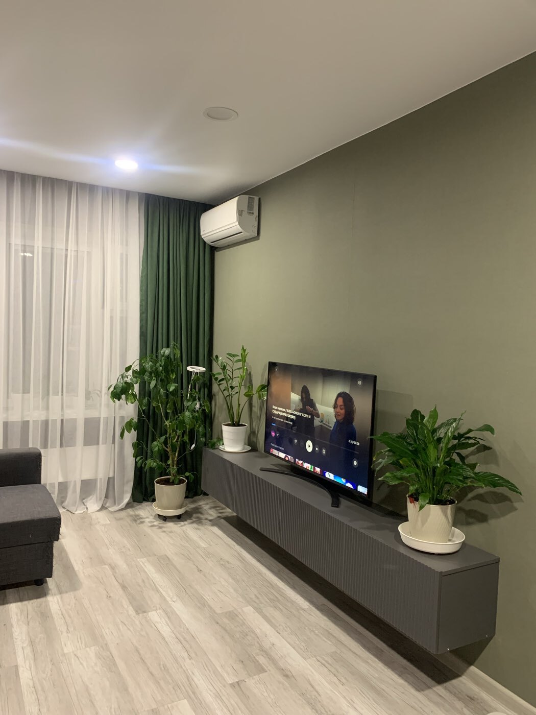 Фотография покупателя товара УЦЕНКА Тумба под ТВ подвесная Инфинити, 1800×330×330, Графит/Эйхория МДФ - Фото 5