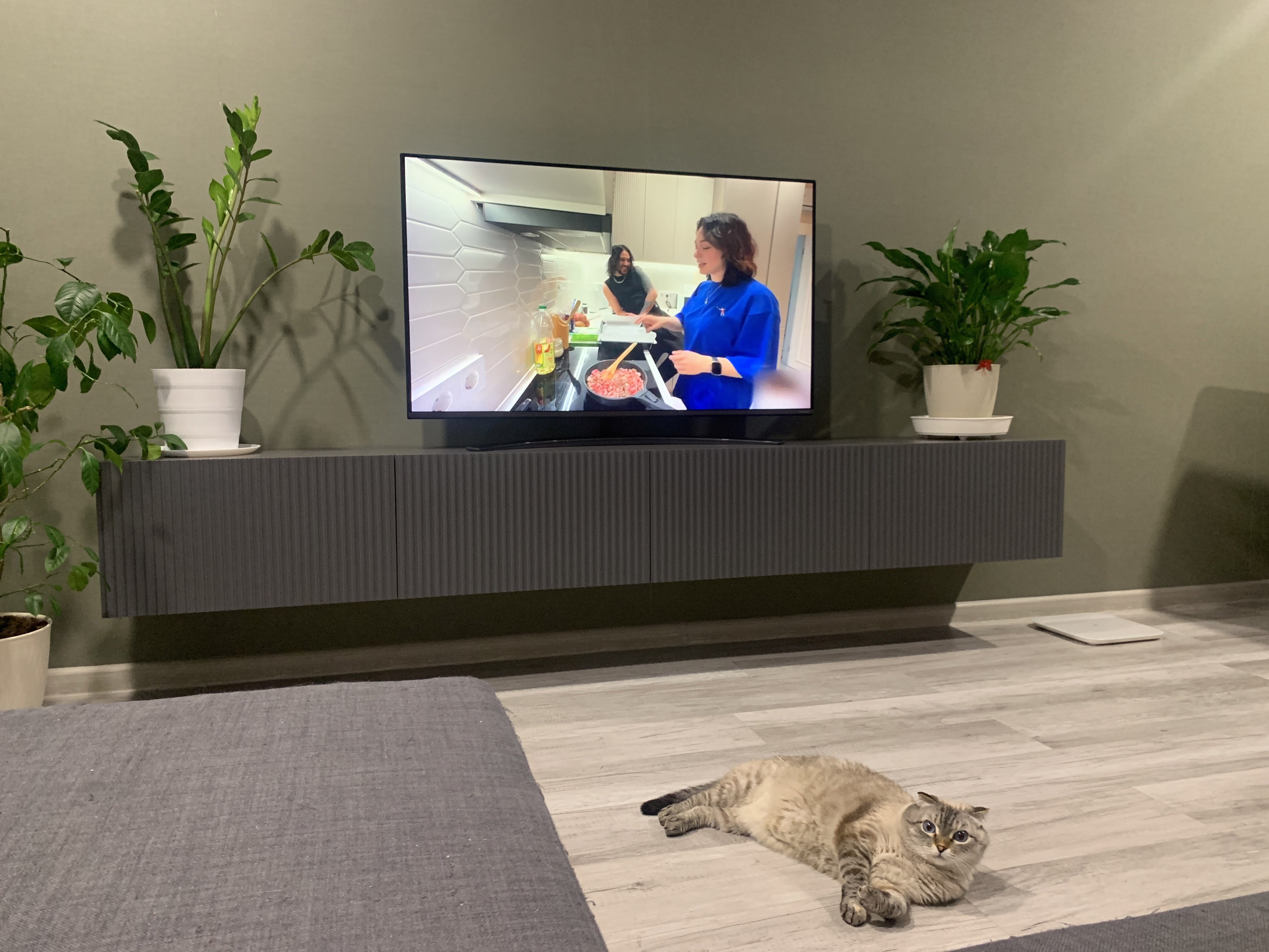 Фотография покупателя товара УЦЕНКА Тумба под ТВ подвесная Инфинити, 1800×330×330, Графит/Эйхория МДФ - Фото 6