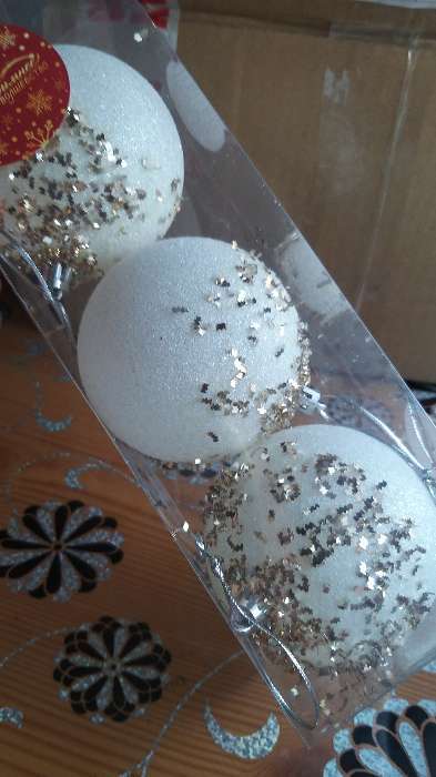 Фотография покупателя товара Ёлочные игрушки «Новелла перламутр», шары новогодние, d=8 см, 3 шт., белый - Фото 6