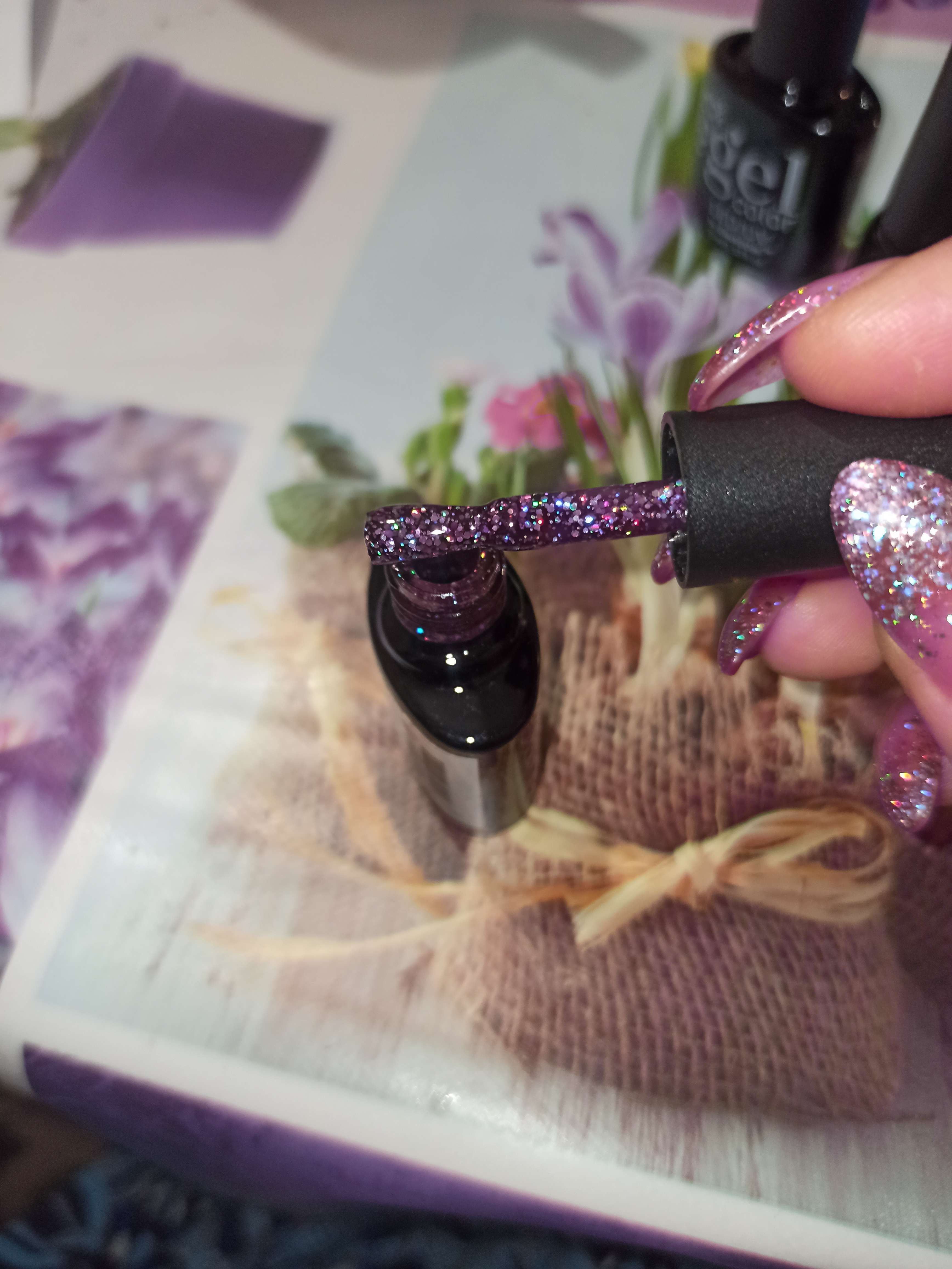 Фотография покупателя товара Гель-лак для ногтей "Искрящийся бриллиант", трёхфазный LED/UV, 10мл, цвет 007 фиолетовый - Фото 6
