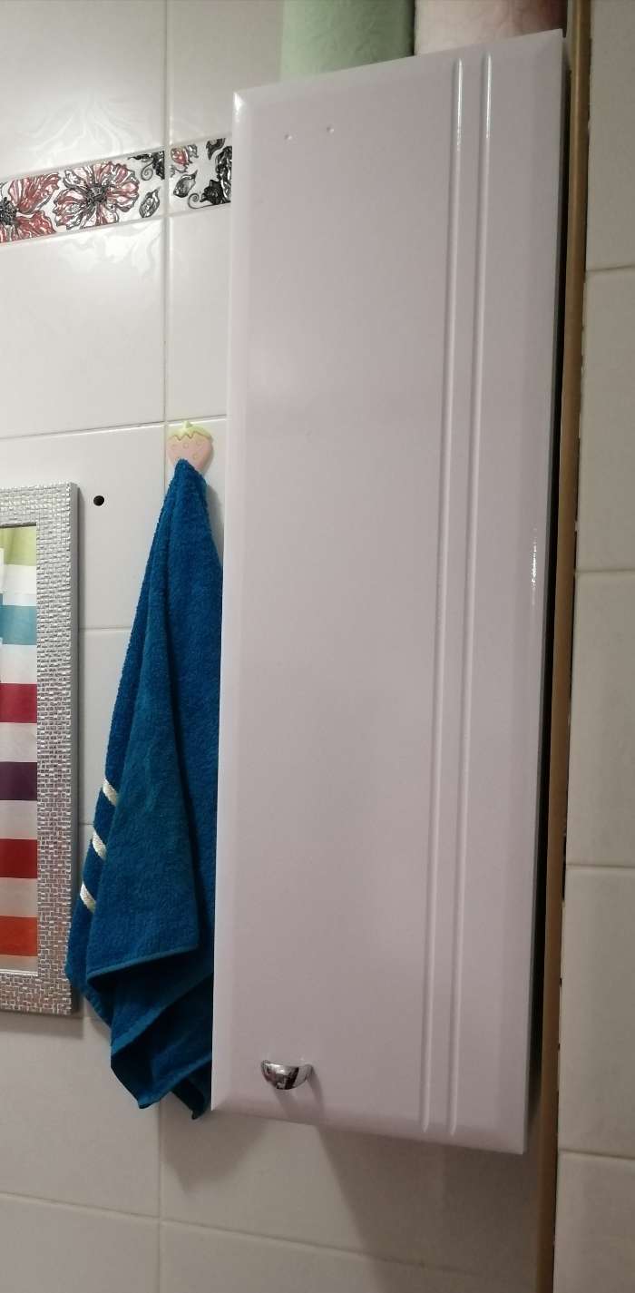 Фотография покупателя товара Шкаф навесной для ванной комнаты "Тура 2401", 24 х 24 х 80 см - Фото 1