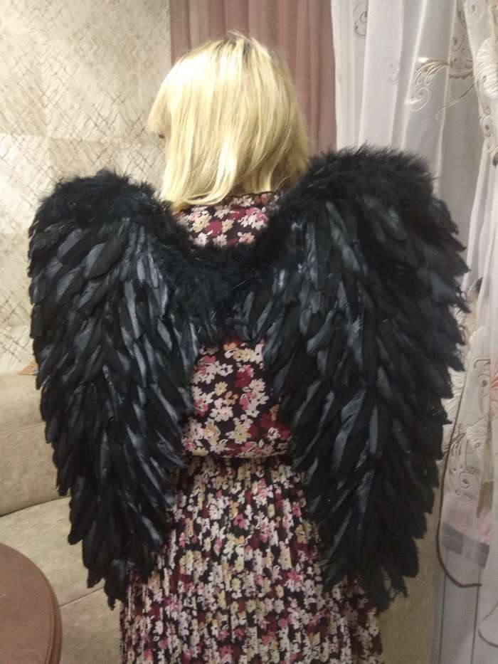 Фотография покупателя товара Крылья ангела, 60 × 57 см, цвет чёрный - Фото 4