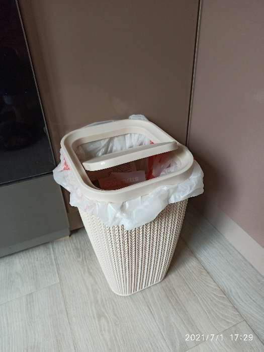 Фотография покупателя товара Контейнер для мусора «Вязаное плетение», 10 л, цвет белый - Фото 2