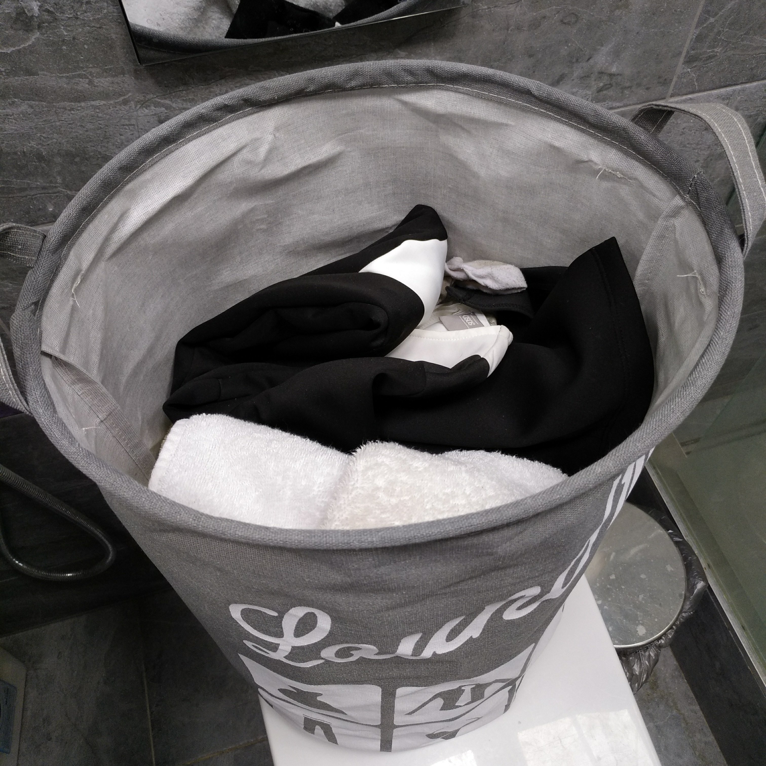 Фотография покупателя товара Корзина бельевая текстильная «Большая стирка», 35×45 см, цвет серый - Фото 2