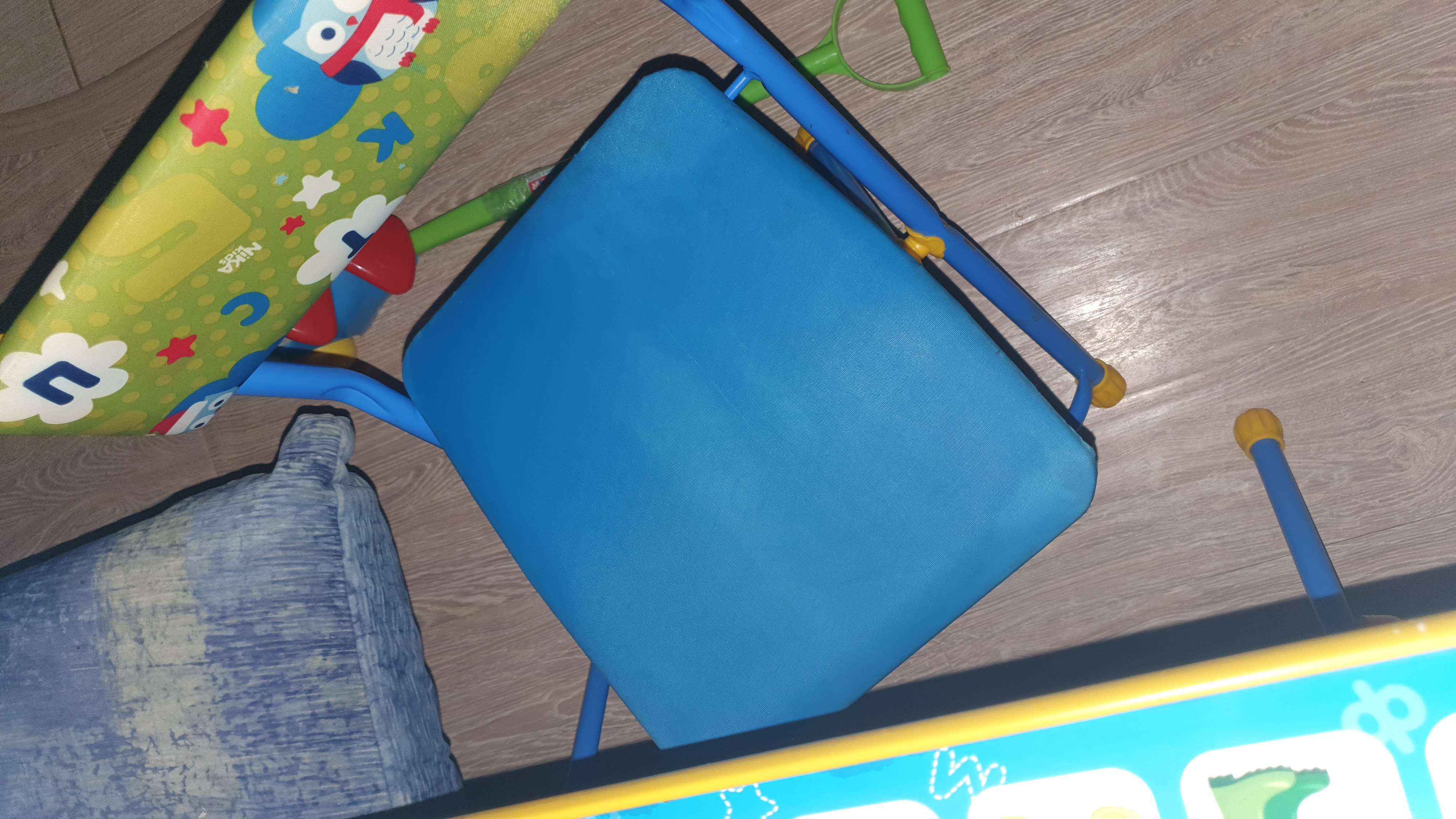 Фотография покупателя товара Комплект детской мебели «Познайка. Азбука» складной, цвета стула МИКС - Фото 34