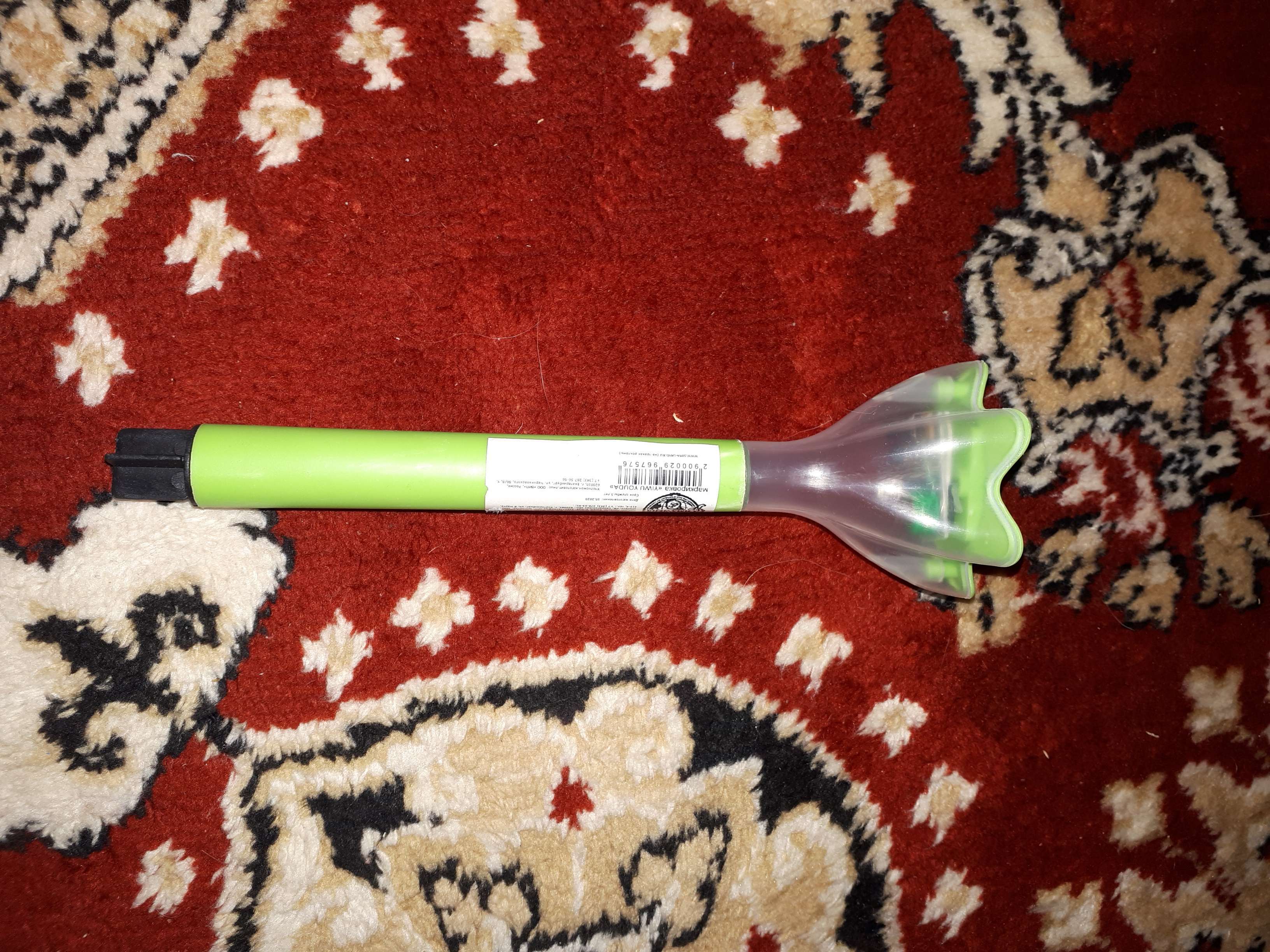 Фотография покупателя товара Садовый светильник на солнечной батарее «Цветок зелёный», 6 × 29 × 6 см, 1 LED, свечение белое