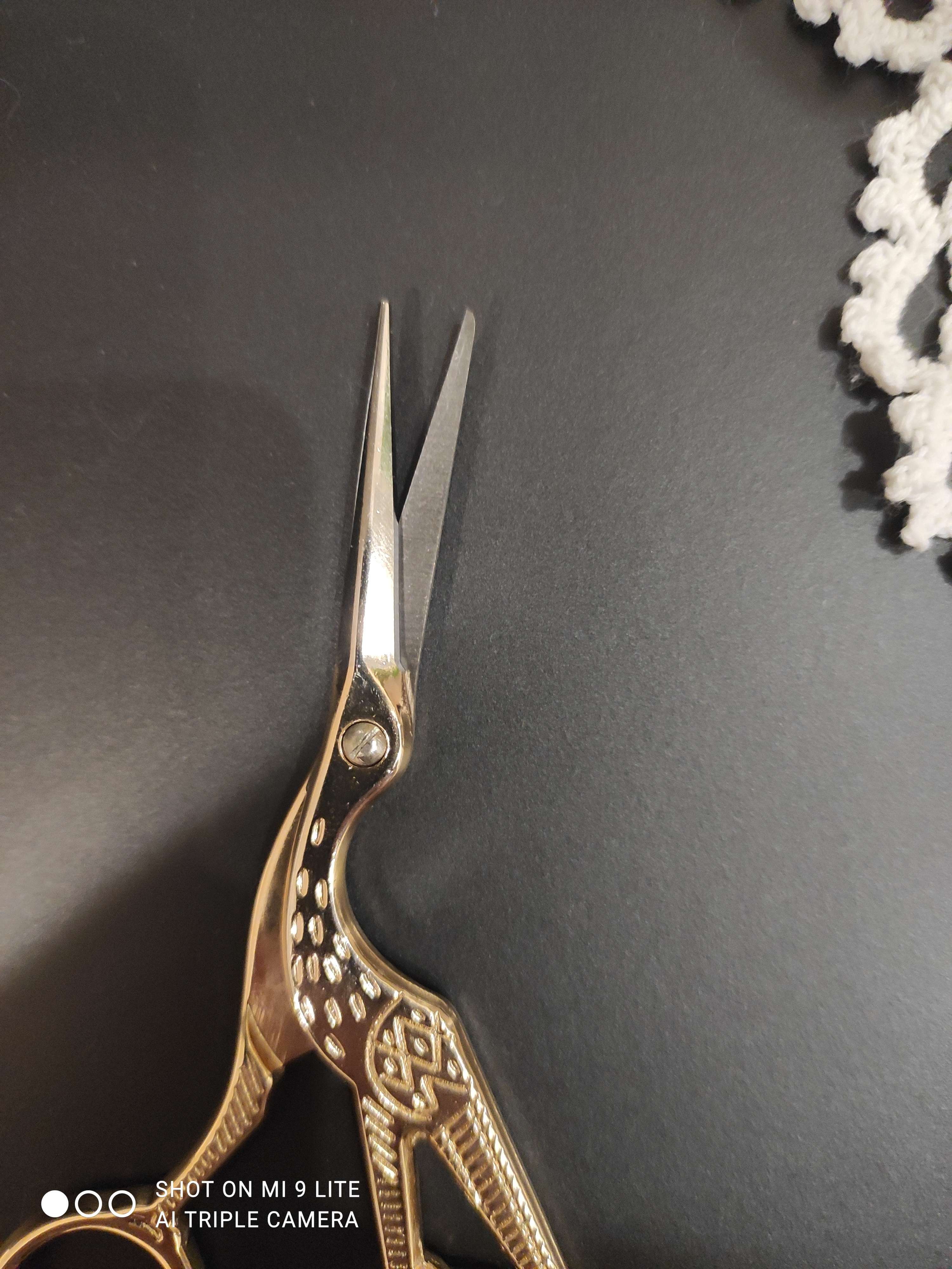 Фотография покупателя товара Ножницы для рукоделия «Цапельки», скошенное лезвие, 4,5", 11,4 см, цвет золотой