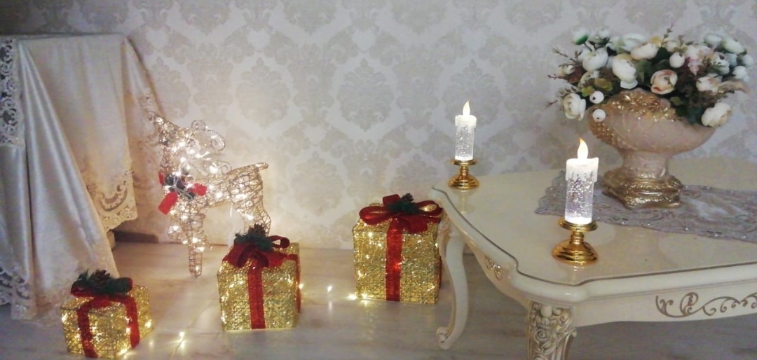 Фотография покупателя товара Светодиодная фигура «Подарки с красной лентой» 15, 20, 25 см, текстиль, металл, 220 В, свечение тёплое белое