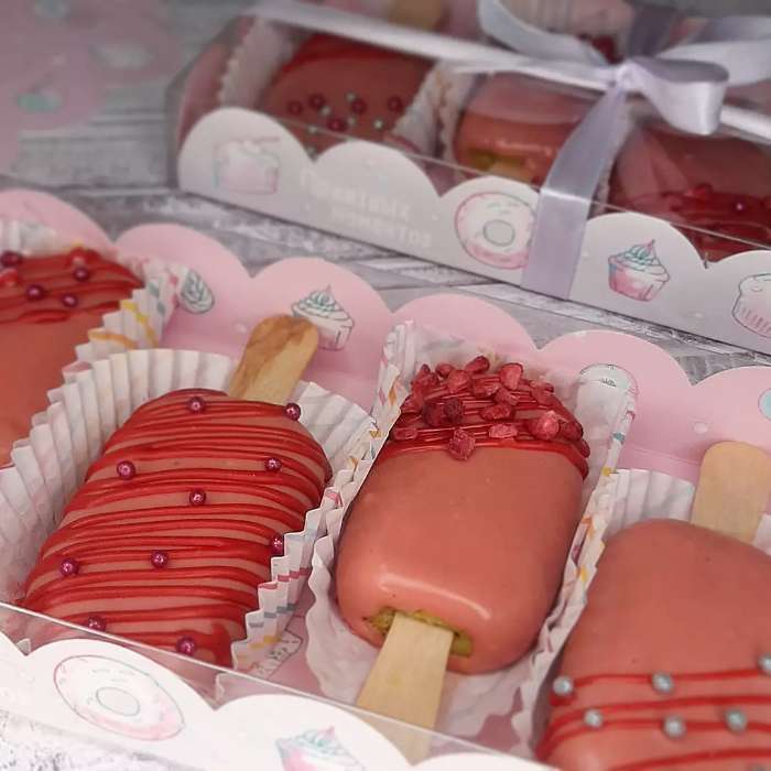 Фотография покупателя товара Коробка для печенья, кондитерская упаковка с PVC крышкой, «Приятных моментов», 21 х 10.5 х 3 см - Фото 3
