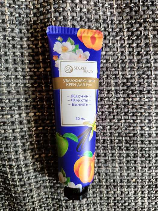 Фотография покупателя товара Крем для рук «Ирис, роза, лайм» увлажняющий, 30 мл, МИКС - Фото 2