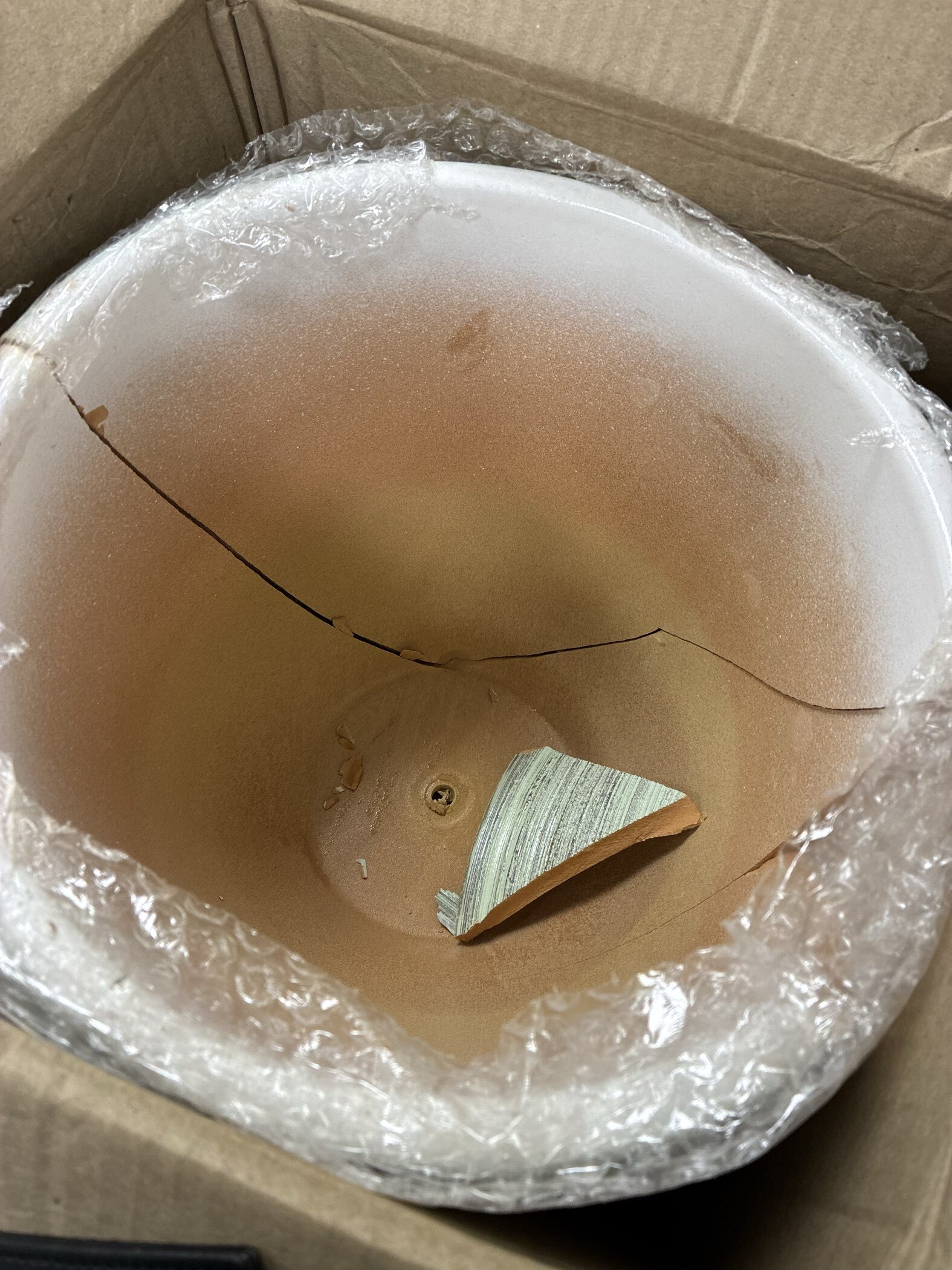 Фотография покупателя товара Горшок для цветов «Бабл-гам», 7.5 л, d=26 см, h=27 см, керамика, белый - Фото 6