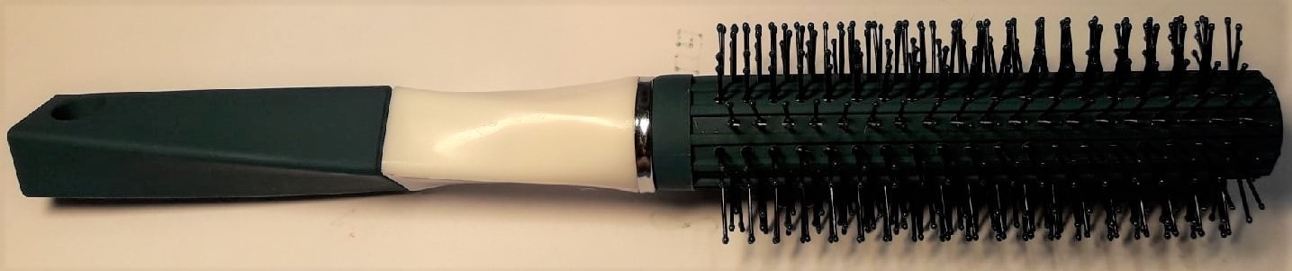 Фотография покупателя товара Брашинг, прорезиненная ручка, d = 1,8/4 × 22,5 см, цвет зелёный/белый - Фото 1