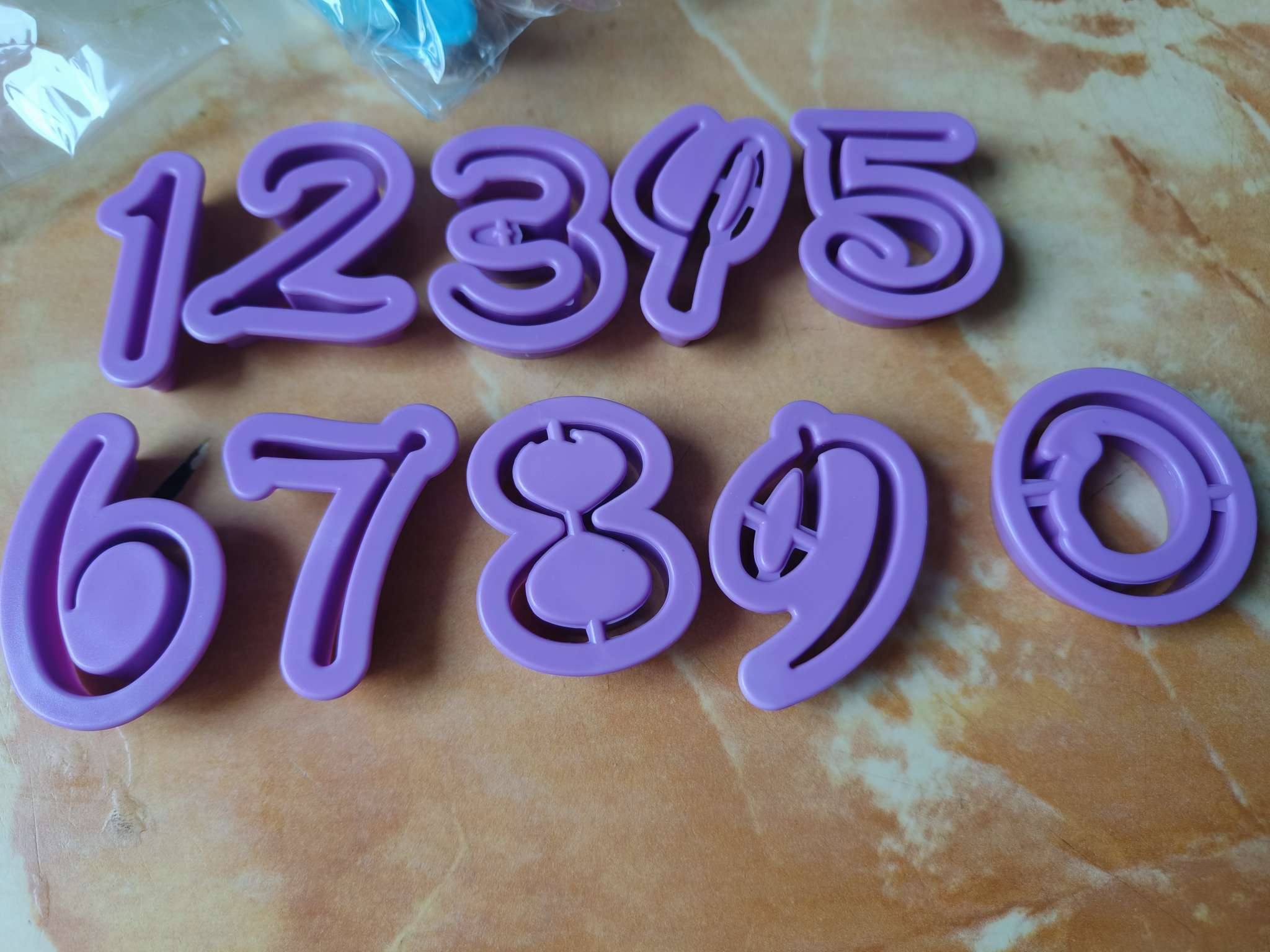 Фотография покупателя товара Каттер для полимерной глины «Цифры», набор 10 шт. - Фото 1