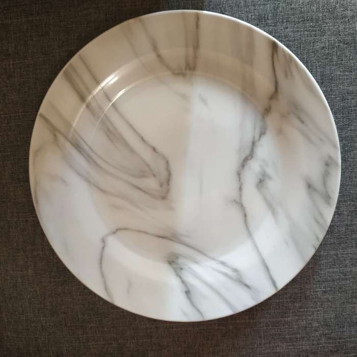 Фотография покупателя товара Тарелка керамическая обеденная Доляна «Мрамор», d=24 см, цвет серый - Фото 1